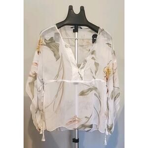 White House Black Market Size M Floral Tie-Waist Kaftan Blouse 3/4 Sleeve